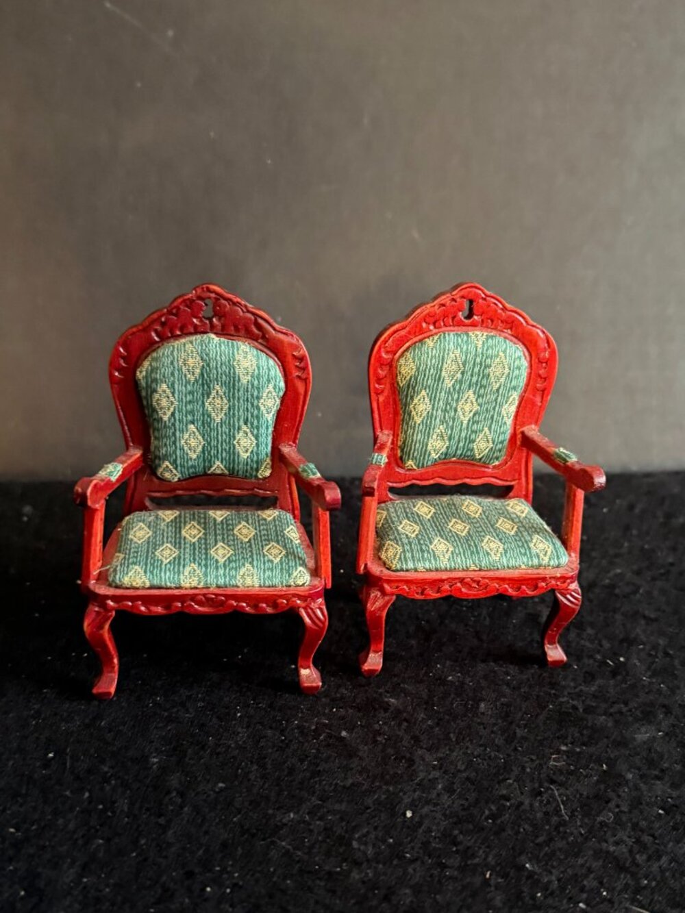 Dollhouse “Miscellaneous” Furniture and Accessories - Picture 6 of 12